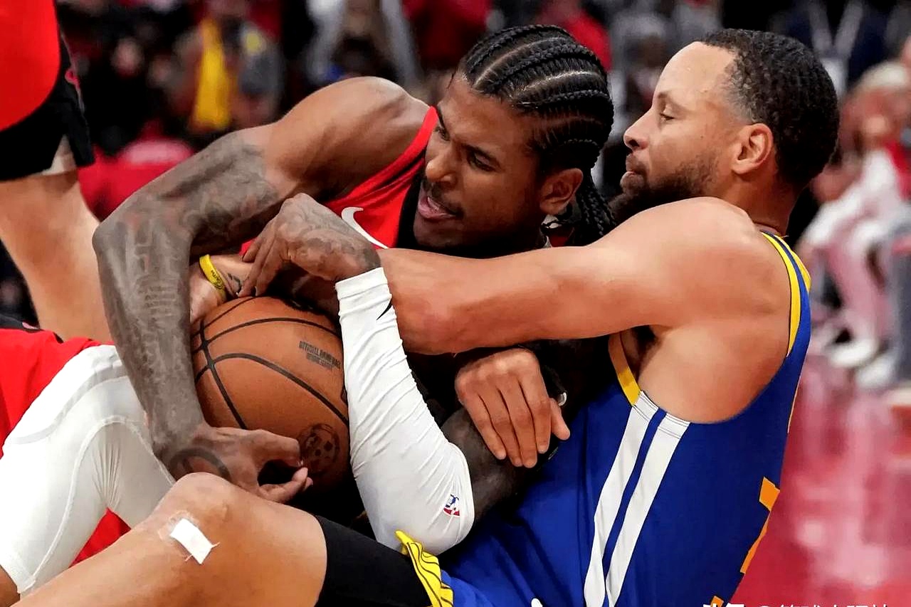 包含里程碑夜！瓦伦西亚单刀错失，欧篮联转会期刷纪录，话题不断，身体对抗强度拉满的词条