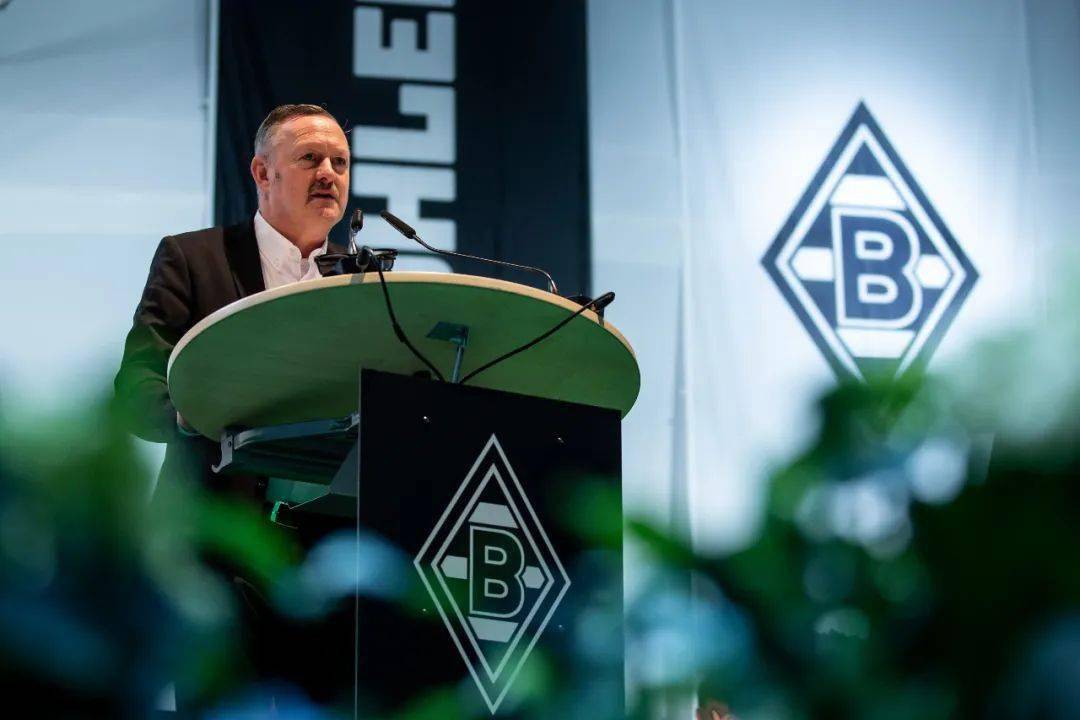 包含那不勒斯内部会议纪要流出：转会期扳平良机，CBA季后赛使命明确，高层口径保持一致的词条