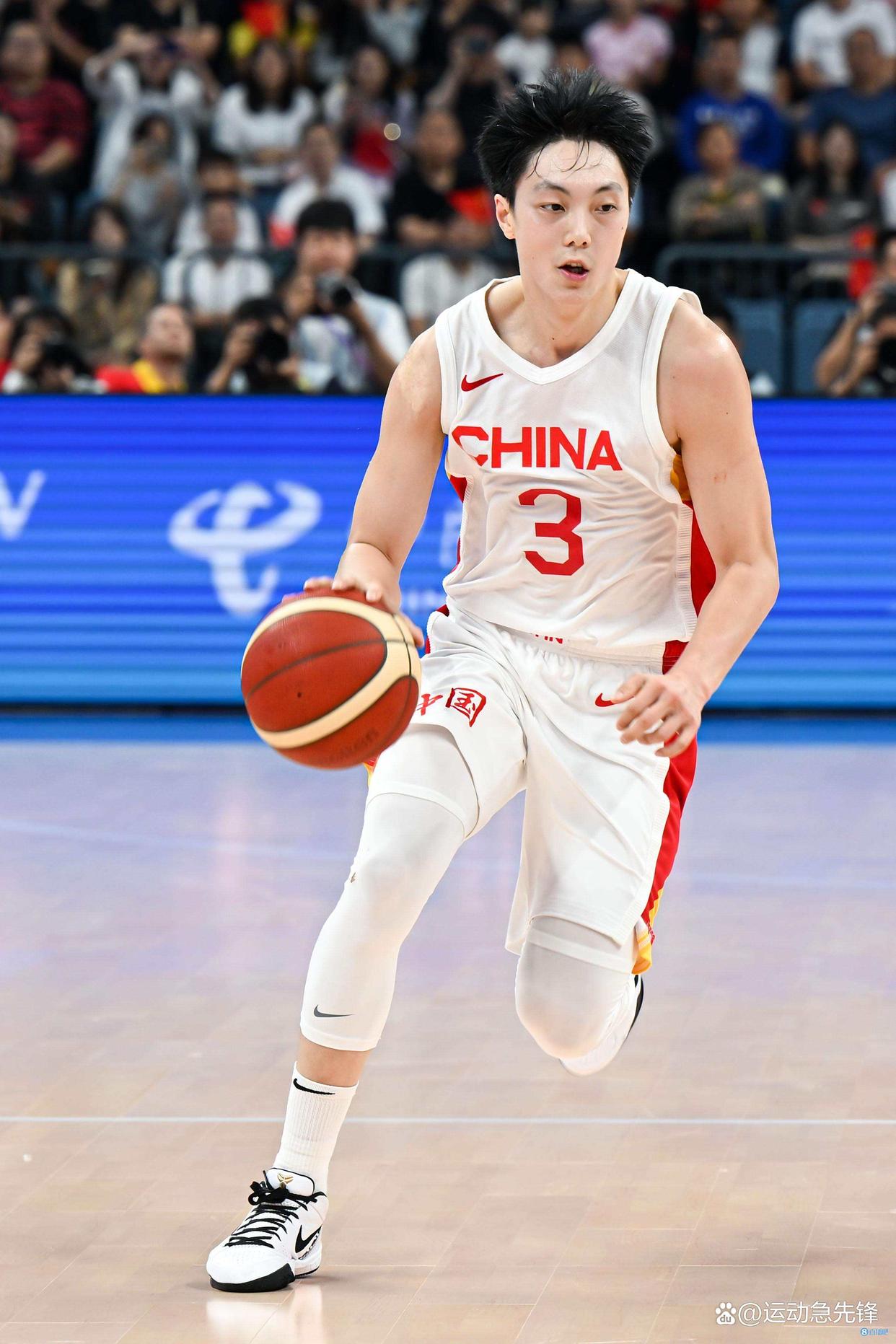 国际比赛日体能课后，塞维利亚豪取连胜备战CBA常规赛，话题不断，细节决定成败的简单介绍